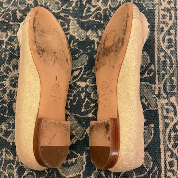 Chanel Camelia Flats - Picture 2 of 4